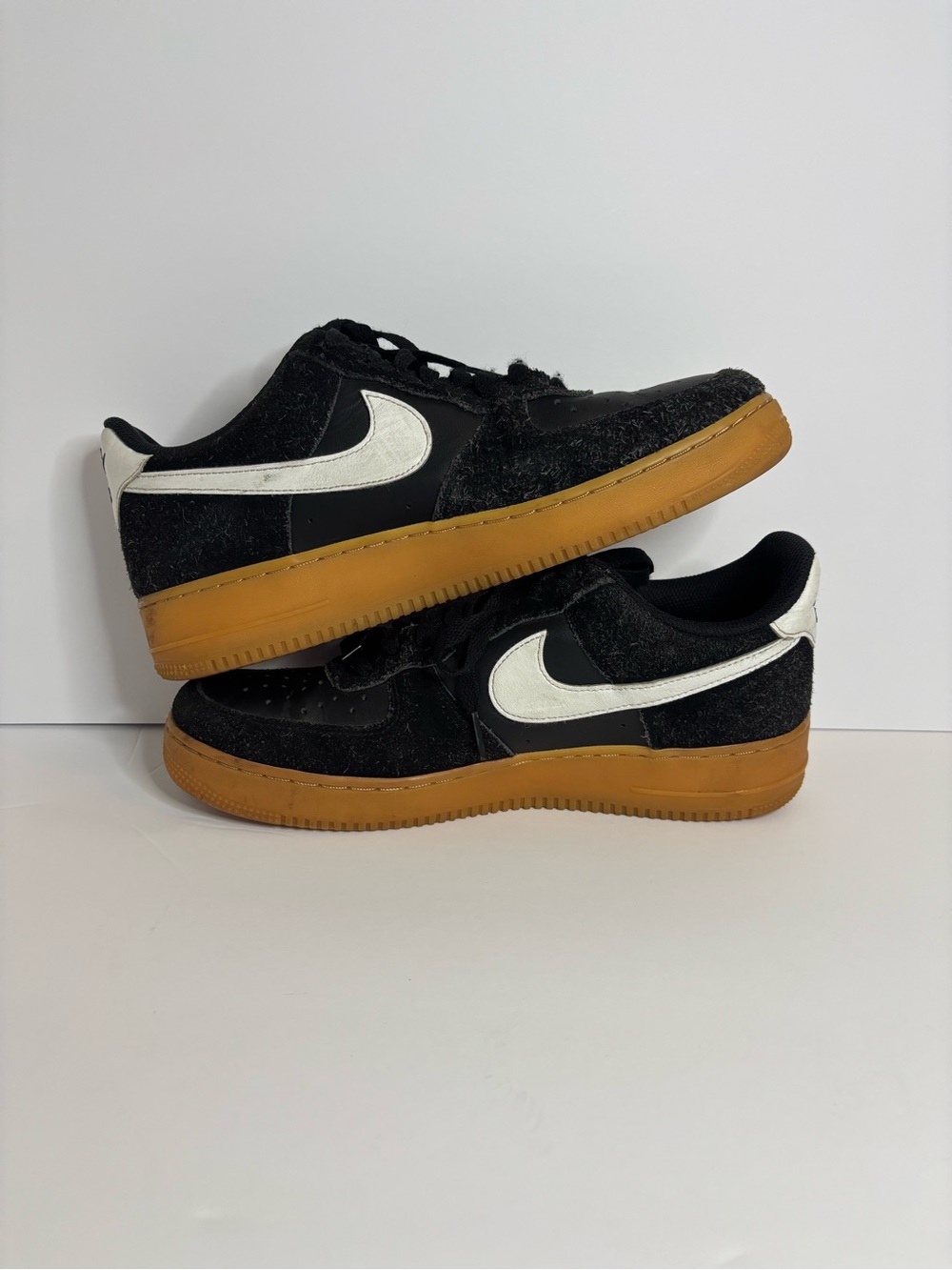 Nike Air Force 1 “Gum Pack” Black Sneakers